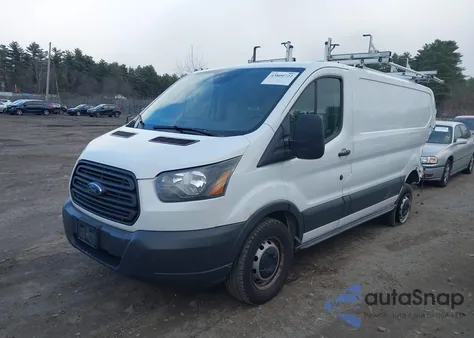 2018 Ford Transit-150 z USA, uszkodzony, nr VIN 1FTYE1ZMXJKB56178